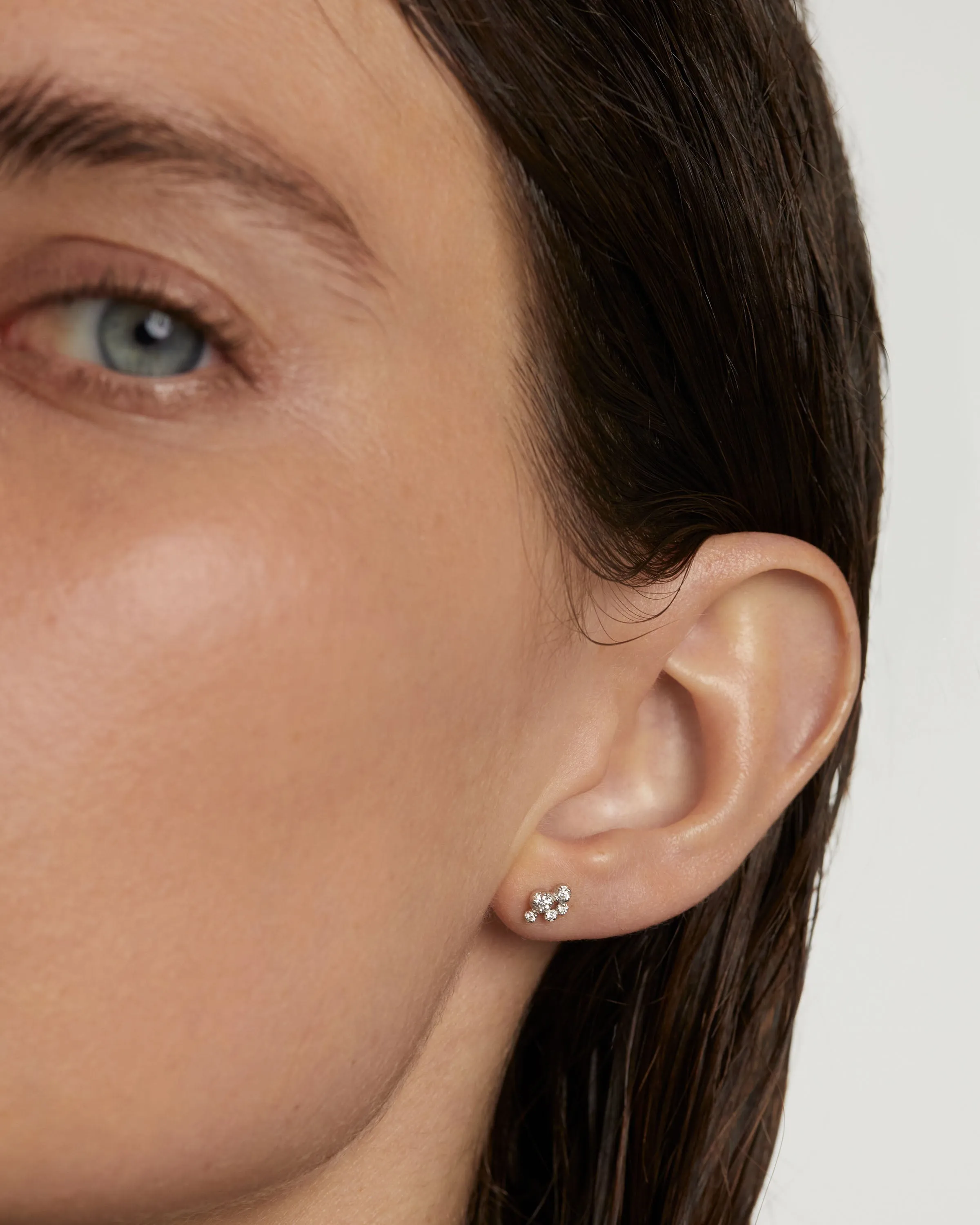 Bubble silver single stud Earring